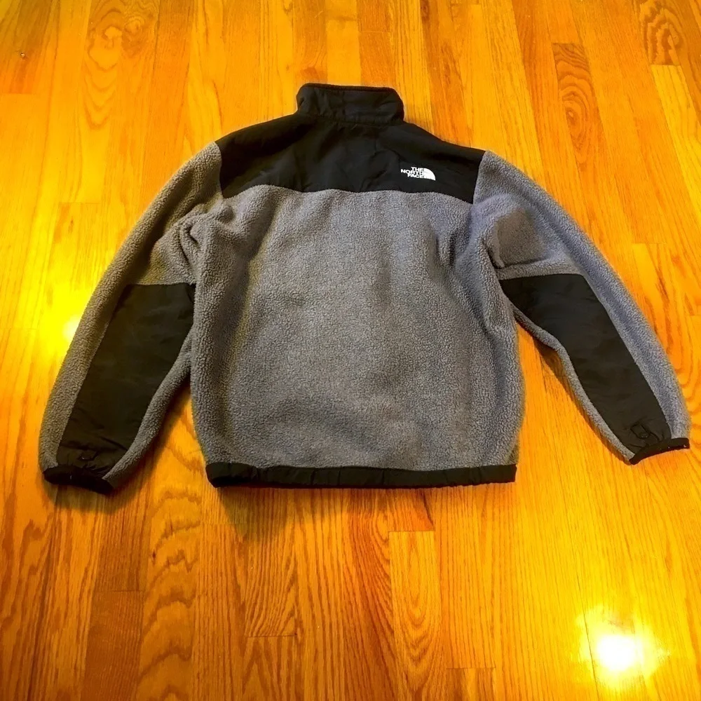 The North Face Boys Warm Coat Size Large​
